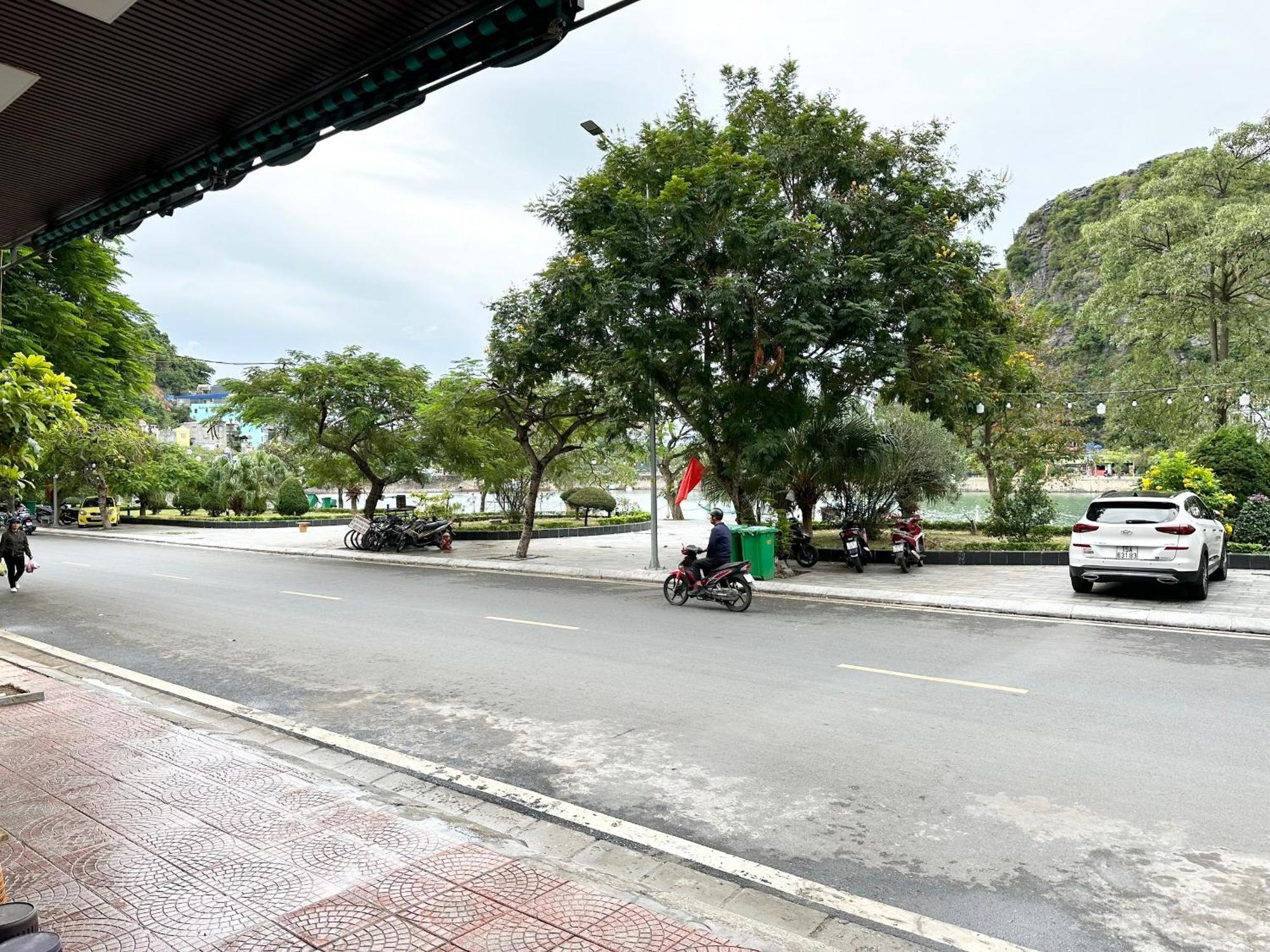 Khach San Vu Duong Otel Cat Ba Island Dış mekan fotoğraf